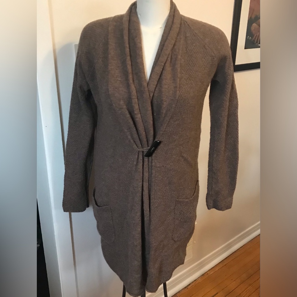 Ellen Tracy Soft Brown Wool Sweater/Cardigan- Size Medium